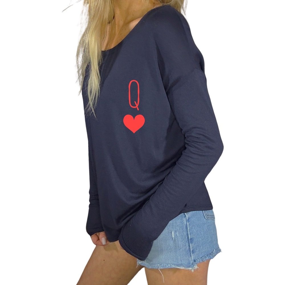 👑Queen of Hearts 💕 BELLA CANVAS 8852 FLOWY LONG-SLEEVE TEE 2X1 SLEEVES
